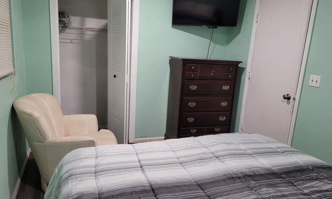 Altamonte Springs House | Comfortable, Affordable Oasis for a Couple - Unit A