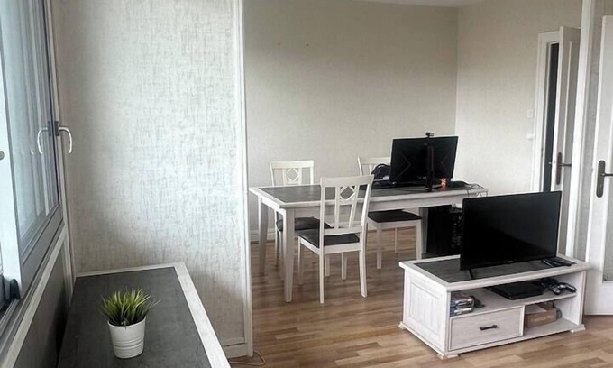 La Gare Apartment | Comfortable and bright T3
