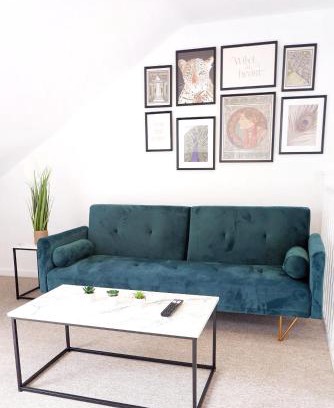 Cambridge House | Comfortable and cozy 4-bedroom house near the hospital