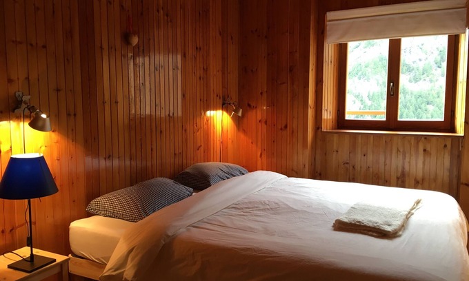 Paquier Apartment | Comfortable apartment from a bygone era. with the comfort of today!