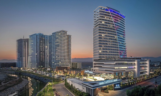 Trikomo Apartment | Comfortable Apartment In Prestigious Grand Sapphire Resort