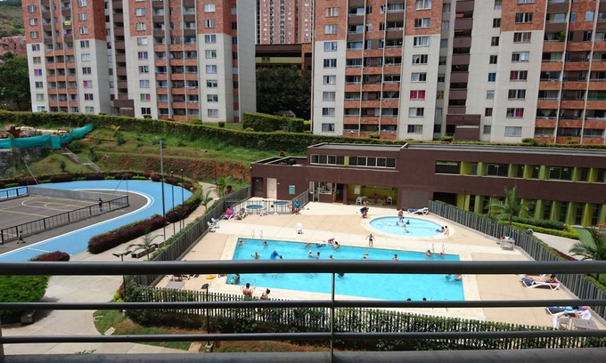 Bello Apartment | Comfortable apartment close to the metro station