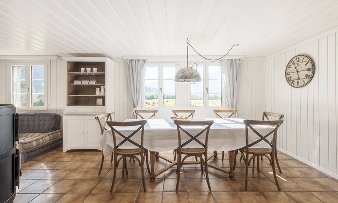 Brienz Apartment | Comfortable apartment for 6-8 people