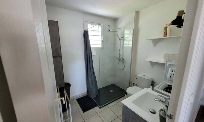 Saint Felix Apartment | Comfortable apartment 50 m from the beach