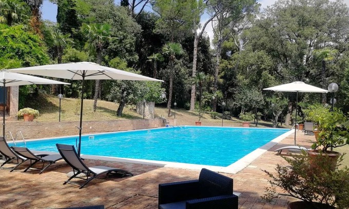 Treia House | comfortable apartment in a farmhouse