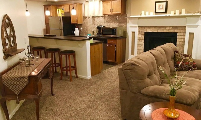 North Central Omaha Apartment | Comfortable Apartment in Northwest Omaha