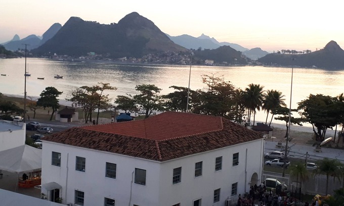 Charitas Apartment | Comfortable apartment overlooking the sea.