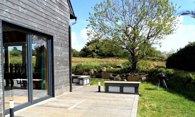 Plouguerneau House | Comfortable, bright house close to the beach