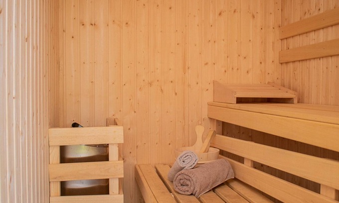 Vlagtwedde Cottage | Comfortable bungalow for 8 persons