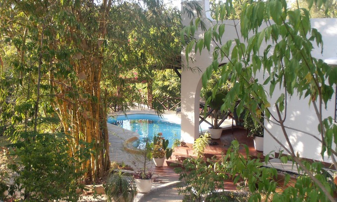 Kilifi House | Comfortable bungalow, private swimming pool,excellent cook,near the beach,canoing,boat trips,fishing, situated in a lush tropical garden,Eco-friendly environment,