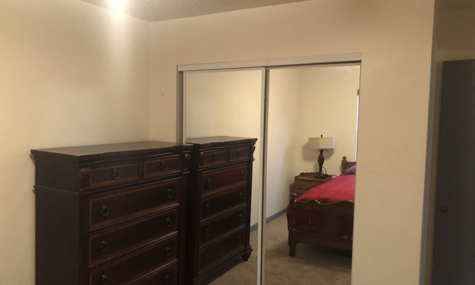 Central Colorado Springs Condo | COMFORTABLE CONDO LOCATED CLOSE TO DOWNTOWN AND EASY ACCESS TO I-25