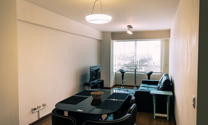 La Victoria House | Comfortable Entire department near the financial center
