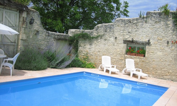 Leguillac-de-Cercles Other | Comfortable and stylish farmhouse in the Dordogne near beautiful Brantome