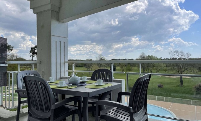 L'Aiguillon-sur-Vie Apartment | Comfortable apartment with pool, golf, and parking