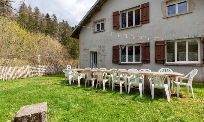 La Chaux-du-Dombief House | Comfortable Group Gîte in the Jura