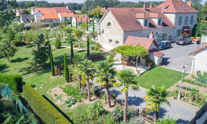 Hauterive Cottage | Comfortable Getaway with Pool, Terrace, and Modern Amenities in Hauterives