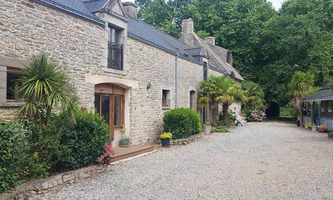 Bignan House | Comfortable gite in the beautiful Brittany countryside