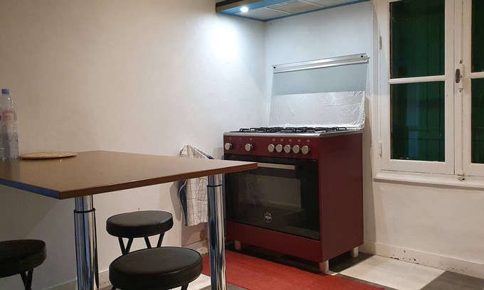 Chalais House | Comfortable guest rooms.