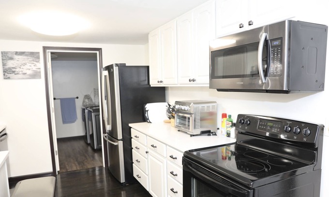 Hillsdale House | Comfortable Hillsdale Retreat