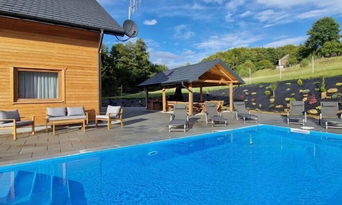 gmina Iwierzyce House | Comfortable holiday home with swimming pool for 12 people, Iwierzyce