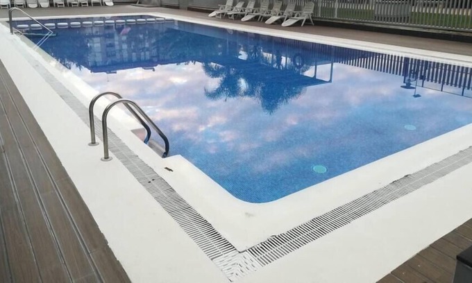 Rascanya Apartment | Comfortable home with swimming pool