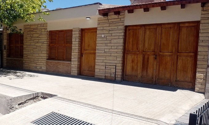 Las Heras House | Comfortable house with good location