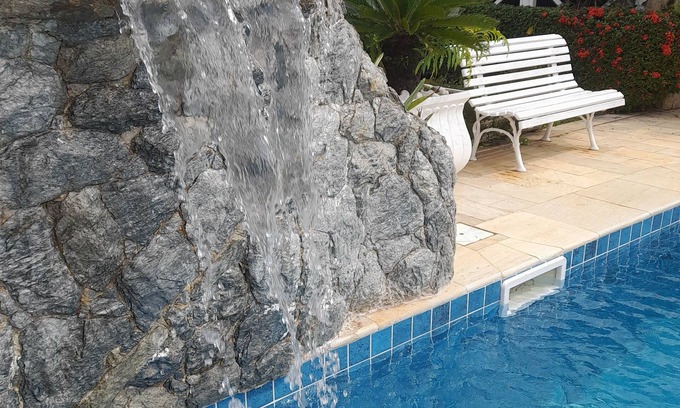 Balneario Florida House | Comfortable house with pool 100m from the beach in Peruibe, great location.