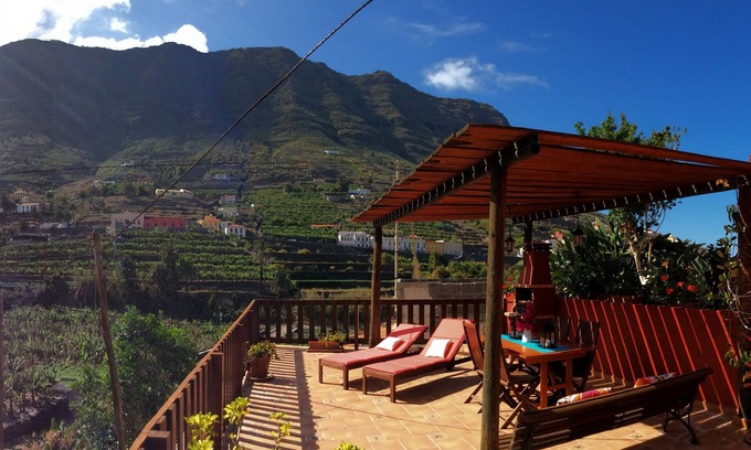 Hermigua Cottage | Comfortable house with views of the Hermigua Valley