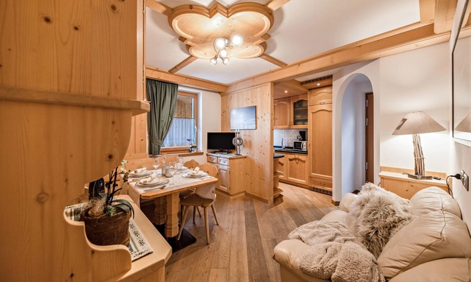 Campitello di Fassa Apartment | Comfortable Apartment “Eurochalet- M1” close to the Ski Lifts with Mountain View, Wi-Fi & Balcony; Parking Available