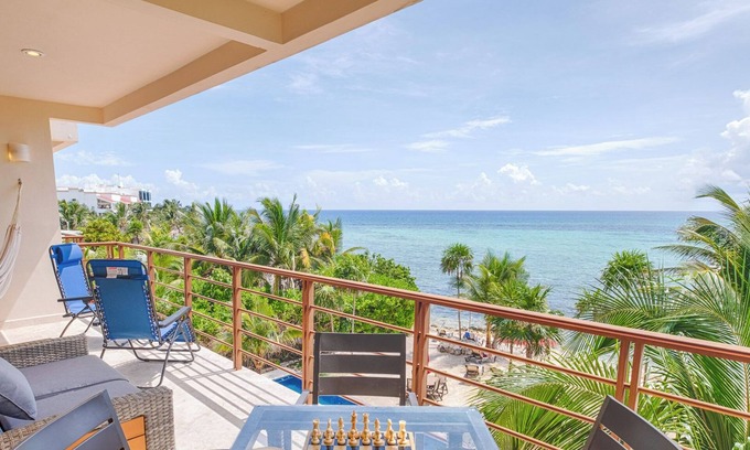 Akumal Condo | Comfortable, modern condo with beautiful ocean views, swimming pool, AC!