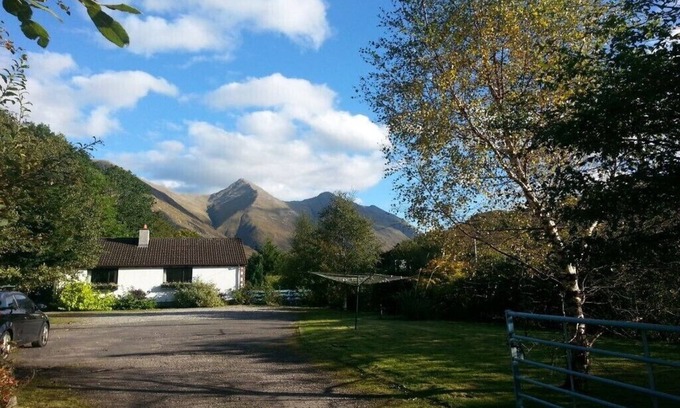 Shiel Bridge House | Comfortable property with ample space and views of the 5 sisters of Kintail