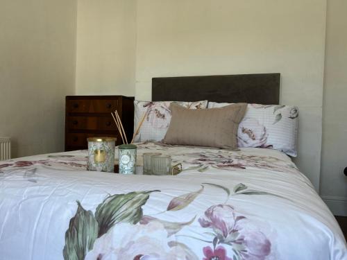 Newbridge House | Comfortable room