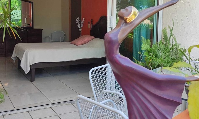 Veracruz Bed & Breakfast | Comfortable room with terrace and kitchenette