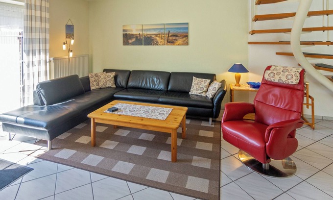 Neßmersiel House | Comfortable semi-detached house Westwind with garden