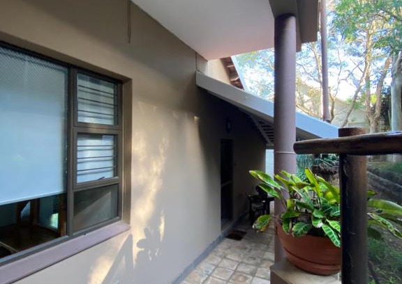 Berea Apartment | Comfortable Spacious Garden Cottage