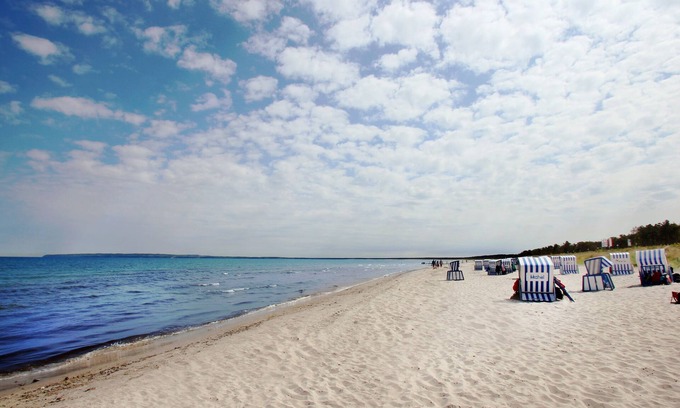 Wiek House | Comfortable Swedish house close to the beach with sea view - Holiday home Freya