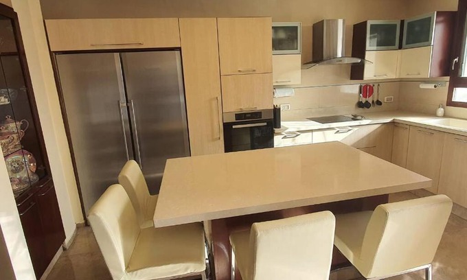 Mamilla House | Comfortable three bedroom cottage