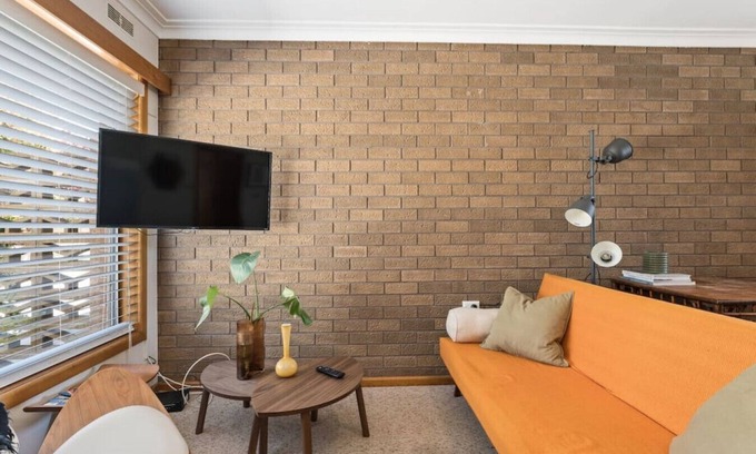 Ballarat Apartment | Comfortable unit walk to CBD