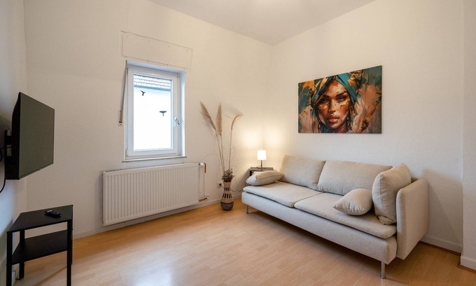 Bielefeld Apartment | comfortable upper floor flat
