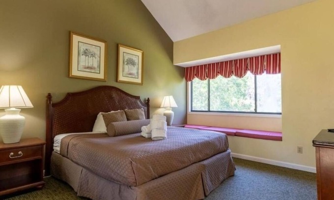 Shipyard Plantation Apartment | Comfortable Family Two Bedroom Townhouse