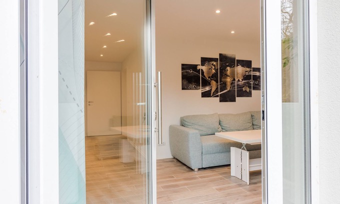 Jever Apartment | Comfortable vacation apartment with secure storage facilities for bicycles