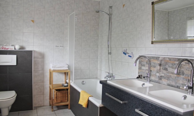 Triftern Apartment | Comfortable vacation apartment "Hibiscus"