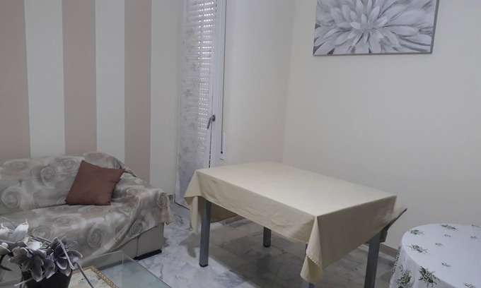 Ex Campo d'Aviazione Apartment | Comfortable vacation apartment Viareggio