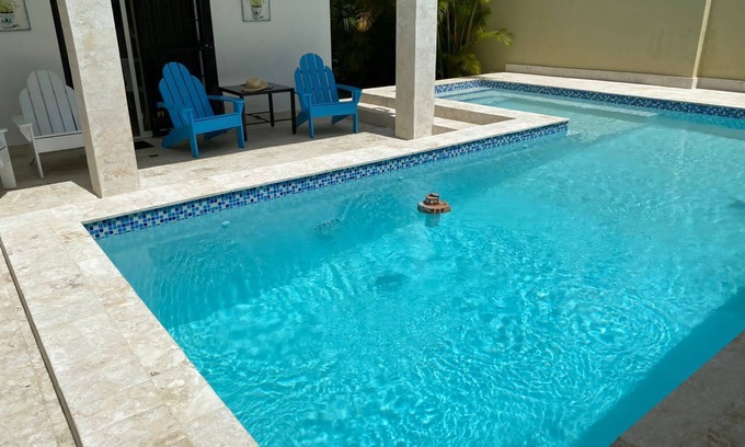 Los Maestros Villa | Comfortable villa at the foot of the Mountain 5 minutes from the beach with pool PP