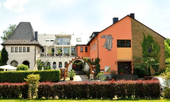 Schweich Bed & Breakfast | Comfortzimmer Klein - Gästehaus-gasthof "wein im Turm"