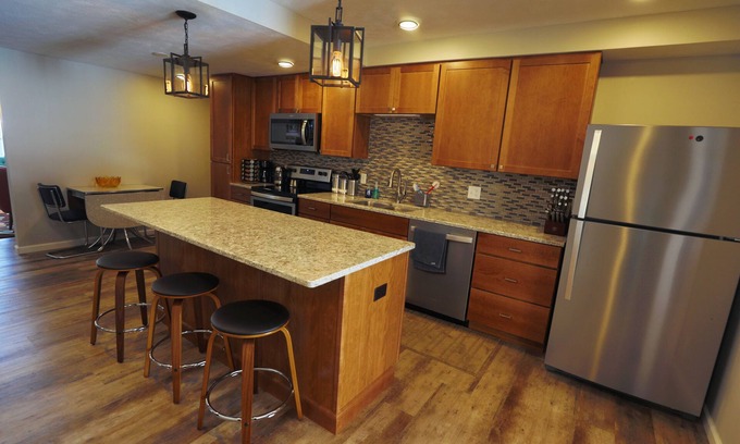 Lincoln House | Comfy 2-story home in a quiet, safe neighborhood, perfect for families.