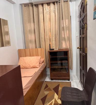 Virac Apartment | Comfy 2Single Beds Unit, with Wifi, Free Parking at Sonia's Island Stay
