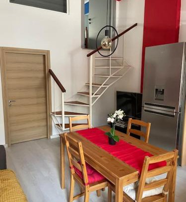 Nea Ionia Apartment | Comfy apartment with low ceiling attic