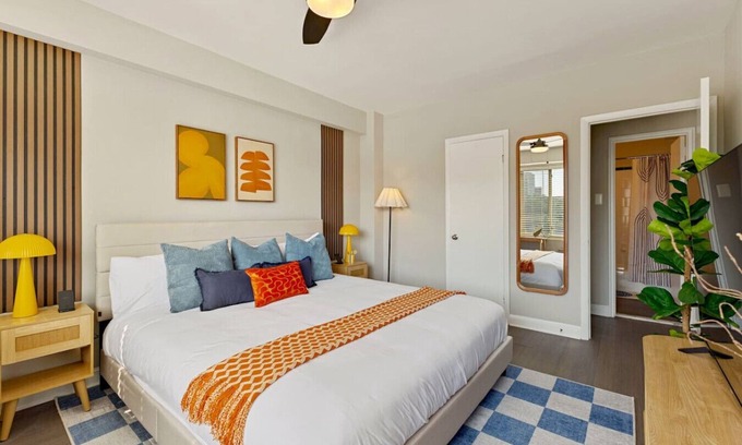 Radnor - Fort Myer Heights Apartment | Comfy Arlington Gem - Easy Metro Access + Parking