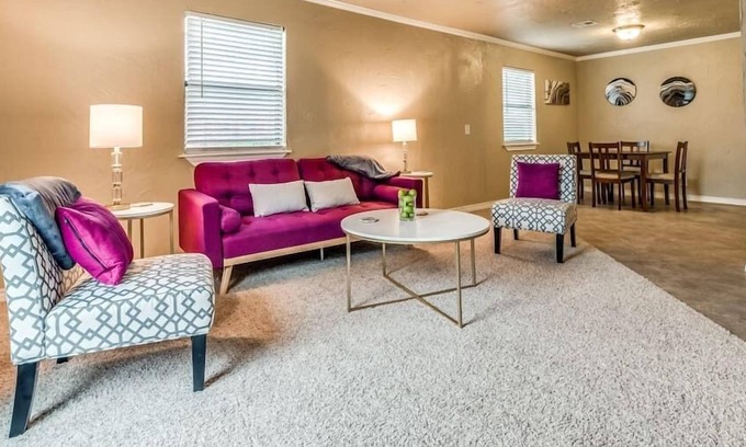 Central Oklahoma City House | Comfy, contemporary home in perfect location!
